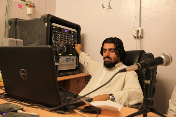 AfghanradioBroadcastx.jpg (50336 bytes)