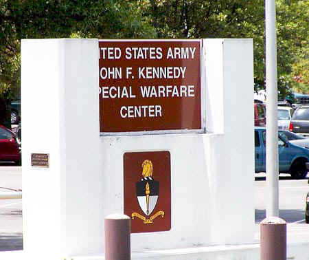 JFKSpecWarfareCtr.jpg (61553 bytes)