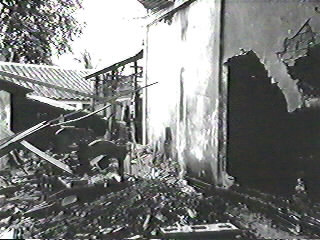 VNPOBBombdamage01.jpg (31300 bytes)